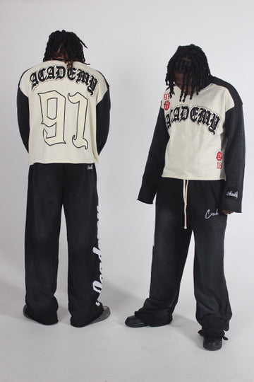 "BLACK" T2 LONGSLEEVE